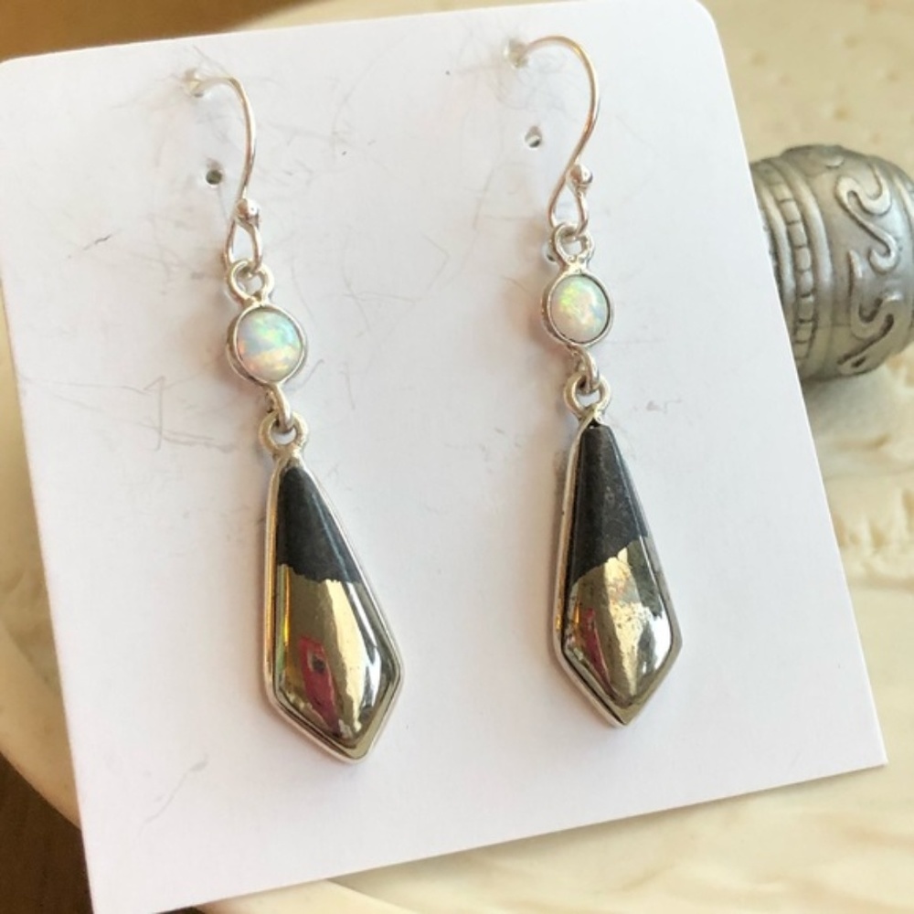 Lovely 925 Silver & Opal Drop Earrings